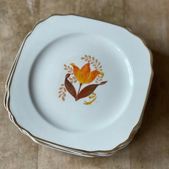 EUC Set of 6 Vintage Retro Bakerite Dishes from 1940’s with 22k gold - Picture 2 of 5